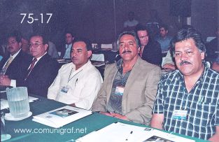 Foto 75-17 - Representantes de Canagraf Toluca en el Encuentro Nacional de Negocios Gráficos (Pymes) realizado del 22 al 24 de Septiembre 2005 en el Hotel La Nueva Estancia de la ciudad de León, Gto. México