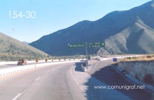 154-30 - Autopista Matehuala-Saltillo (Desviación a Los Lirios y al Diamante, Coahuila) México.
